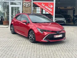 Rot Gebraucht 2019 Toyota Corolla Hybrid Lounge Limousine | 18.450 € (Guter Preis)