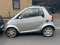 Silber Gebraucht 2002 Smart ForTwo Cabrio Cabrio | 1.900 € (Fairer Preis)
