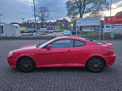 Rot Gebraucht 2003 Hyundai Coupé Coupé | 4.000 € (Fairer Preis)