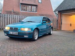 Blau Gebraucht 1997 BMW 316 Limousine | 2.245 € (Guter Preis)