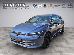 Blau Gebraucht 2024 VW Golf VIII Style Kombi | 30.290 € (Fairer Preis)