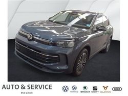 Grau (delfingrau metallic) Gebraucht 2025 VW Tiguan Goal SUV | 38.991 €