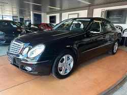 Schwarz Gebraucht 2007 Mercedes E220 Limousine | 14.950 €