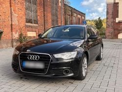 Schwarz Gebraucht 2011 Audi A6 Kombi | 9.999 € (Fairer Preis)