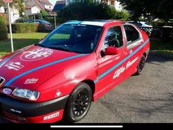 Rot Gebraucht 1998 Alfa Romeo 146 Limousine | 2.899 €