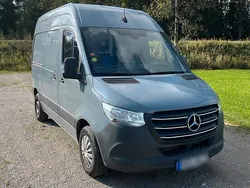Grau Gebraucht 2019 Mercedes Sprinter Van | 21.400 €