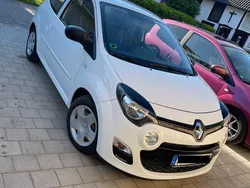 Weiß Gebraucht 2012 Renault Twingo Expression Kleinwagen | 4.700 € (Etwas zu teuer)