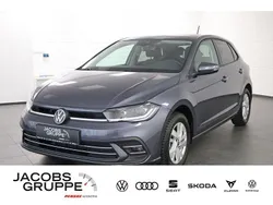 Grau Gebraucht 2024 VW Polo Style Limousine | 18.980 € (Guter Preis)