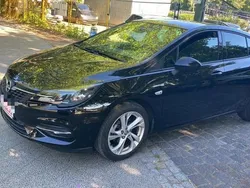 Schwarz Gebraucht 2021 Opel Astra GS Line Limousine | 9.900 €