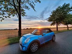 Blau Gebraucht 2017 Mini Cooper D Cabriolet Cabrio | 14.000 € (Etwas zu teuer)