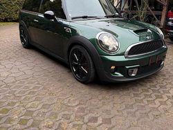 Grün Gebraucht 2012 Mini Cooper Clubman Kombi | 6.000 €