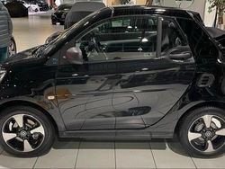Schwarz Gebraucht 2020 Smart ForTwo Electric Drive Cabrio | 13.500 € (Teuer)