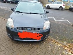 Grau Gebraucht 2006 Ford Fiesta Kleinwagen | 800 € (Guter Preis)