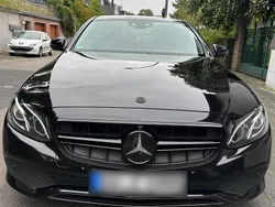 Schwarz Gebraucht 2016 Mercedes E350 Limousine | 21.000 € (Etwas zu teuer)