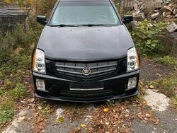 Schwarz Gebraucht 2010 Cadillac SRX SUV | 2.200 €