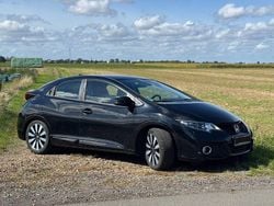 Schwarz Gebraucht 2016 Honda Civic Elegance Limousine | 10.750 € (Etwas zu teuer)