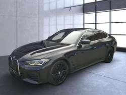 Black sapphire metallic Gebraucht 2024 BMW 430 M Sport Coupé | 46.699 € (Fairer Preis)