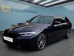 Blau Gebraucht 2022 BMW 530 Kombi | 42.449 € (Teuer)
