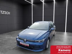 Anemonenblau metallic Gebraucht 2024 VW Golf VIII Kombi | 29.950 € (Teuer)