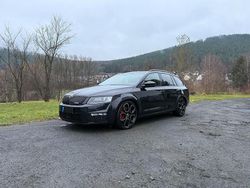 Schwarz Gebraucht 2016 Skoda Octavia RS Kombi | 16.500 € (Fairer Preis)