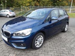 Blau Gebraucht 2015 BMW 216 Active Tourer Van / Kleinbus | 12.980 € (Fairer Preis)