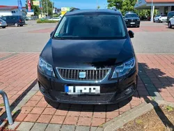 Schwarz Gebraucht 2012 Seat Alhambra Van / Kleinbus | 15.000 € (Etwas zu teuer)