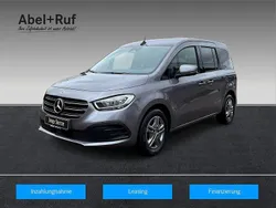 Grau Gebraucht 2023 Mercedes T180 Style Van / Kleinbus | 24.990 € (Fairer Preis)
