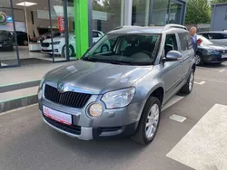 Grey (metallic) Gebraucht 2011 Skoda Yeti Plus Edition SUV | 11.880 € (Teuer)