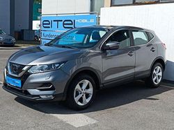 Grau (gun metallic (m)) Gebraucht 2018 Nissan Qashqai Acenta SUV | 16.450 € (Fairer Preis)