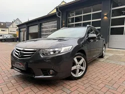 Grau Gebraucht 2015 Honda Accord Lifestyle Kombi | 9.900 € (Fairer Preis)