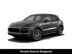 Quarzitgraumetallic Gebraucht 2021 Porsche Cayenne Turbo SUV | 106.600 €