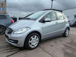 Silber Gebraucht 2008 Mercedes A150 Classic Limousine | 1.990 € (Fairer Preis)