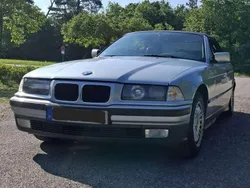 Silber Gebraucht 1993 BMW 320 Cabriolet Cabrio | 5.500 €