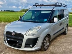 Grau Gebraucht 2012 Fiat Doblò Van / Kleinbus | 3.900 € (Fairer Preis)