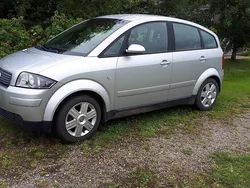 Silber Gebraucht 2005 Audi A2 Kleinwagen | 3.500 € (Guter Preis)