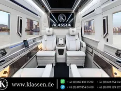 Schwarz Neu 2024 Mercedes Sprinter Business Van | 410.550 €