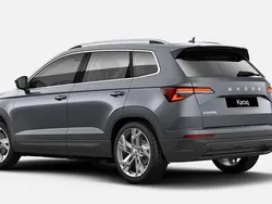 Graphitegrau metallic Neu 2025 Skoda Karoq Drive SUV | 34.301 € (Fairer Preis)