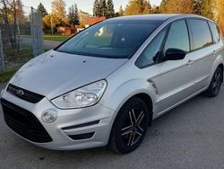 Silber Gebraucht 2012 Ford S-MAX Trend Van / Kleinbus | 5.690 € (Fairer Preis)