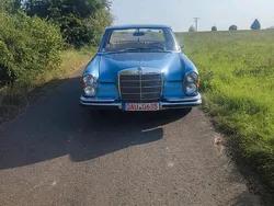 Blau Gebraucht 1971 Mercedes 280 SE Limousine | 25.000 €
