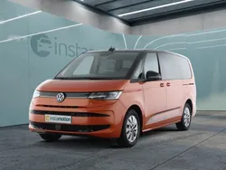 Orange Gebraucht 2023 VW T7 Van | 62.140 € (Teuer)