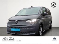 Grau (pure grey) Gebraucht 2022 VW Multivan Basis Van | 41.940 € (Superpreis)