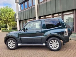 Grün Gebraucht 2011 Mitsubishi Pajero Intense SUV | 18.900 € (Etwas zu teuer)