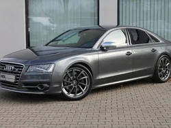 Grau Gebraucht 2012 Audi S8 Sport Limousine | 28.495 € (Guter Preis)