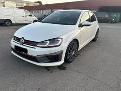 Weiß Gebraucht 2014 VW Golf VII Cup Limousine | 9.000 € (Fairer Preis)