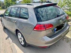 Braun Gebraucht 2013 VW Golf VII Comfortline Kombi | 5.500 € (Teuer)