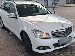 Weiß Gebraucht 2012 Mercedes C220 Elegance Kombi | 7.250 € (Guter Preis)