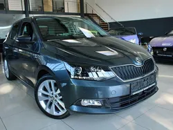 Grau Gebraucht 2018 Skoda Fabia Clever Limousine | 12.600 € (Fairer Preis)
