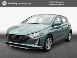 Grün Neu 2024 Hyundai i20 Select Limousine | 16.950 € (Guter Preis)