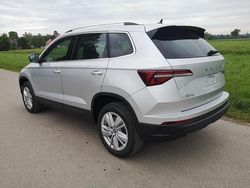 Neu 2025 Skoda Karoq Selection SUV | 35.090 € (Fairer Preis)