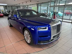 Blau salamanca blue metallic metallic Gebraucht 2019 Rolls Royce Phantom Limousine | 308.000 €